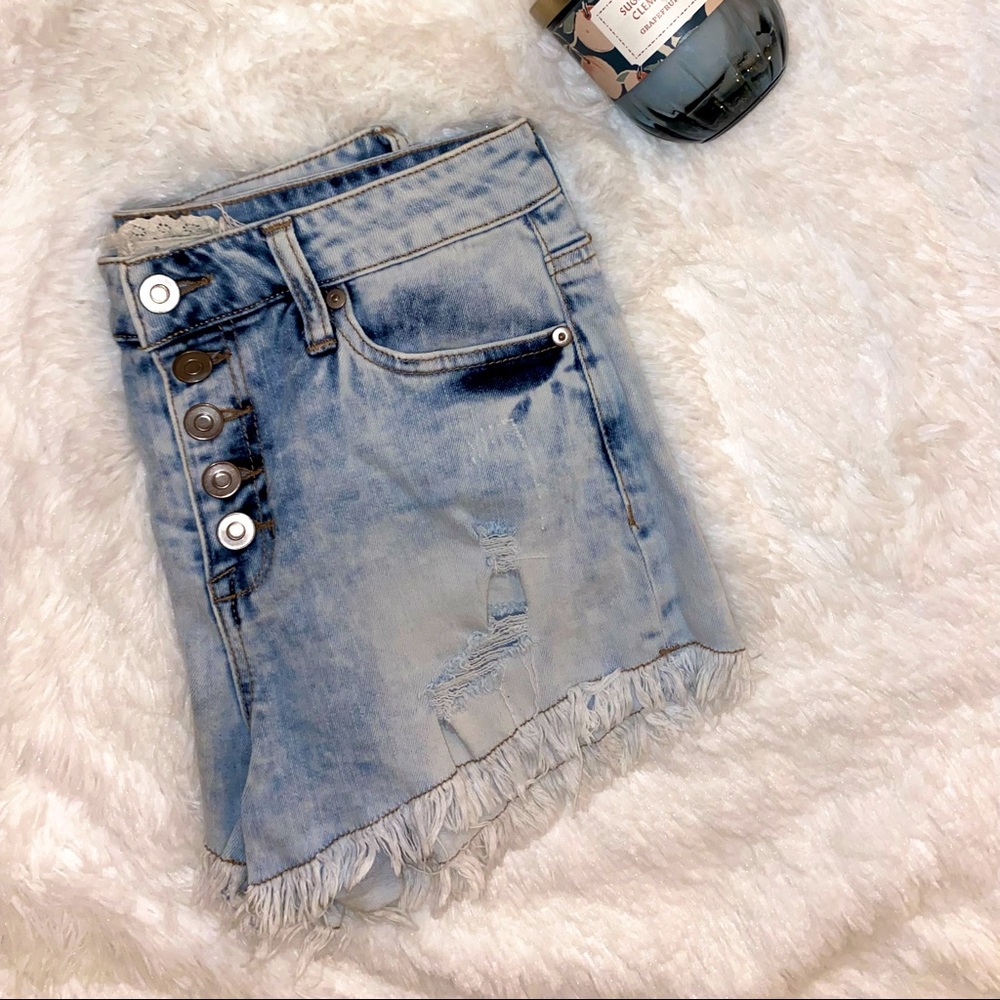 A L T A R ‘ D S T A T E || Frayed Hem Jean Shorts… - image 1